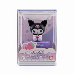 Hello Kitty Strawberry Cake Surprise