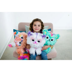 Furlings Companion Cleo 14-Inches Battery Operated