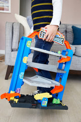 Hotwheels Jump & Drop Garage