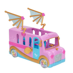 Royale High Bus & Glam Closet