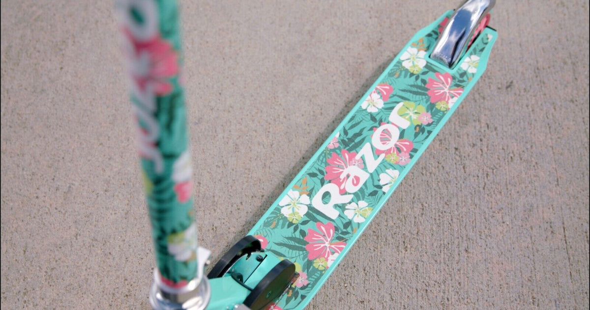Razor Scooter Paradise Teal Ride-On