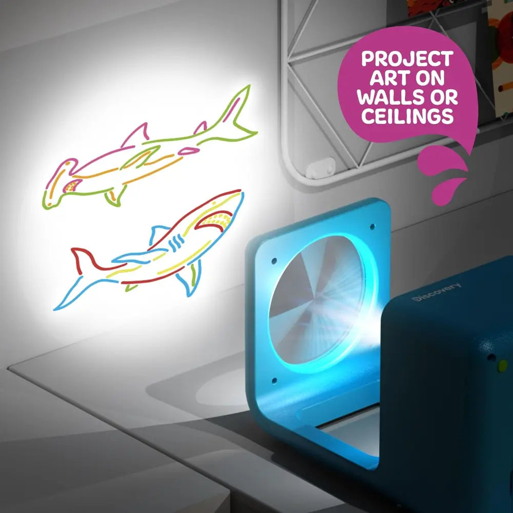 iscovery Doodle Projector Art Station with 6 Markers & 10 Reusable Drawing Discs