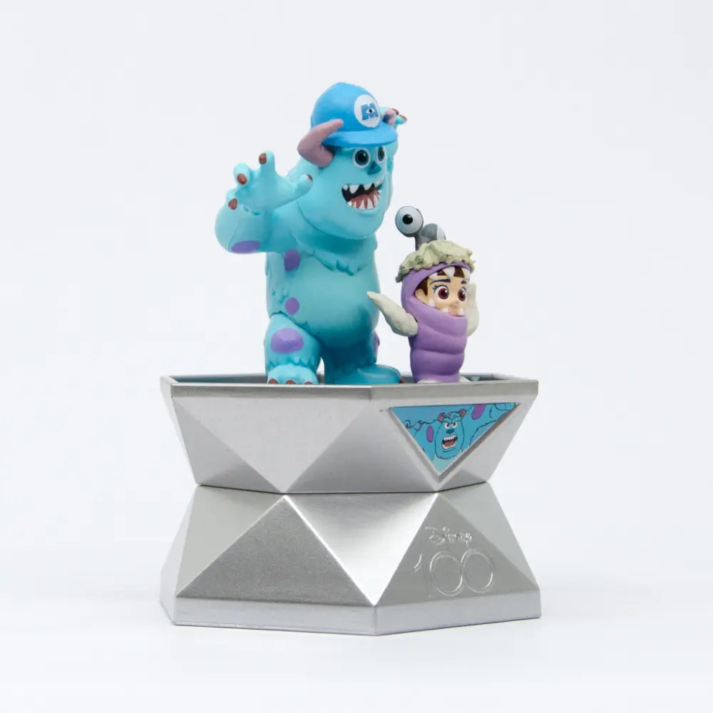 DISNEY SURPRISE CAPSULES FSDU60 WOC