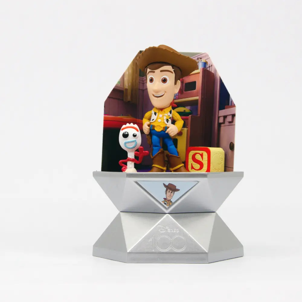 DISNEY SURPRISE CAPSULES FSDU60 WOC