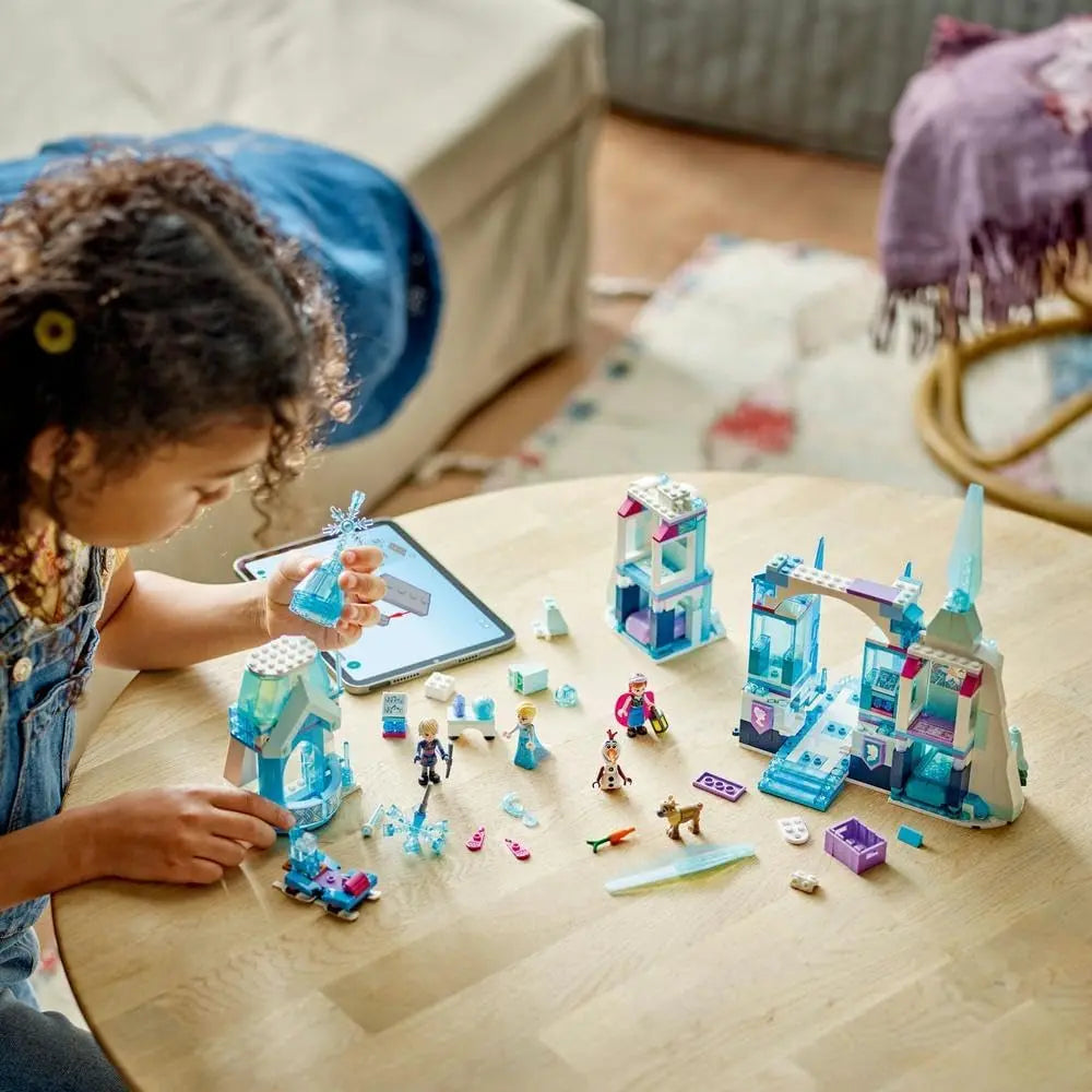 Lego Elsa Ice Palace 43244