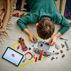 Lego F1 Pit Stop&Crew with Ferrari 60443