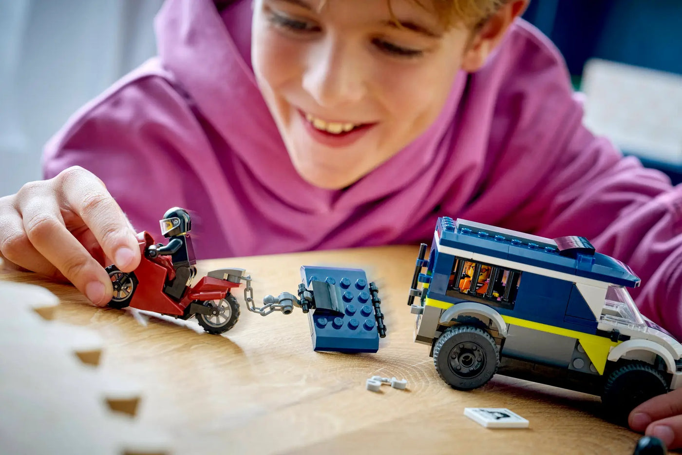 Lego City Police Prisoner Transport Van Building Kit with Motorcycle