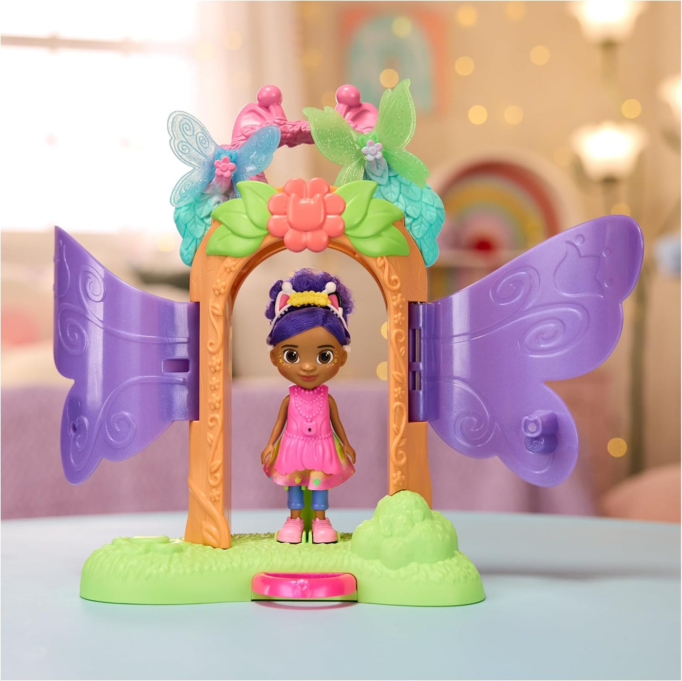 Gabby's Dollhouse Fairy Magic Reveal Playset with 15cm Gabby Doll & Accessories