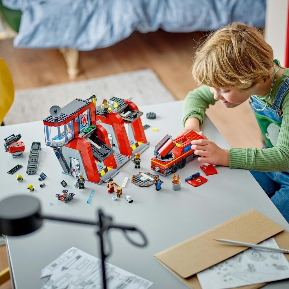 Lego Fire Station with Fire Truck