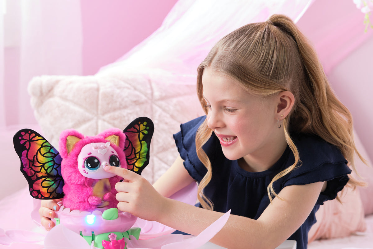 Hatchimals Bloomables Kittyfly Interactive Battery Operated Toy