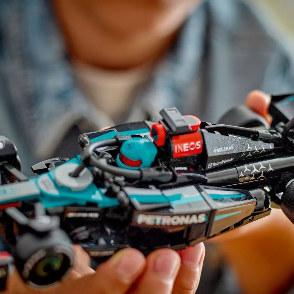 Lego Mercedes AMG Petronas F1 W15E 77244