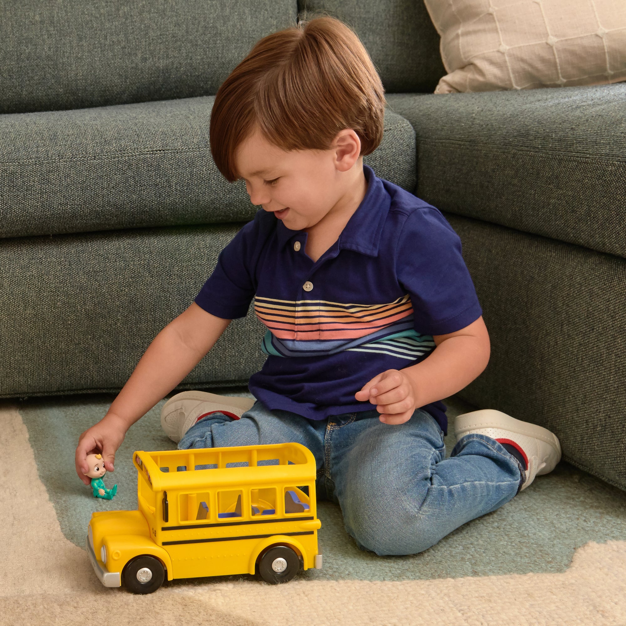 Cocomelon Feature Vehicle School Bus