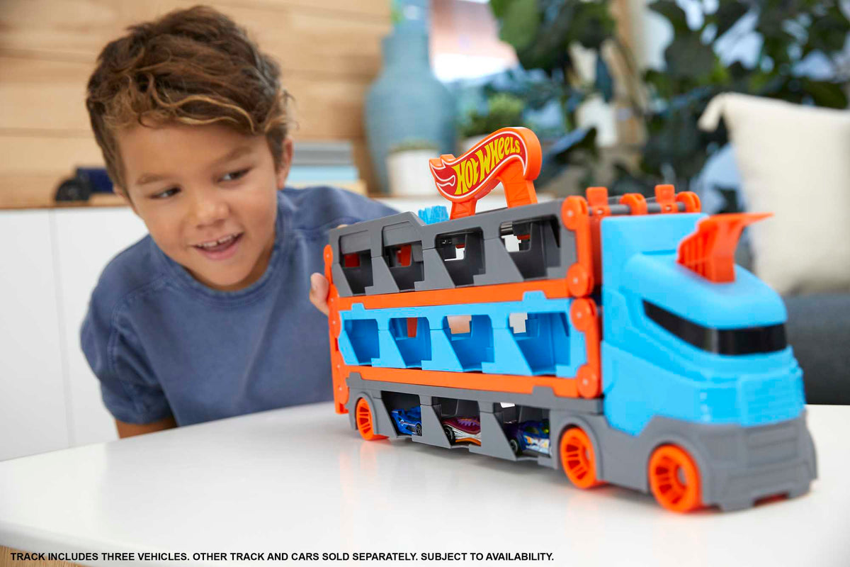 Hot Wheels City Speedway Hauler Carrier Toy Truck