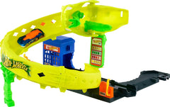Hot Wheels City Nemesis Snake Strike Attack