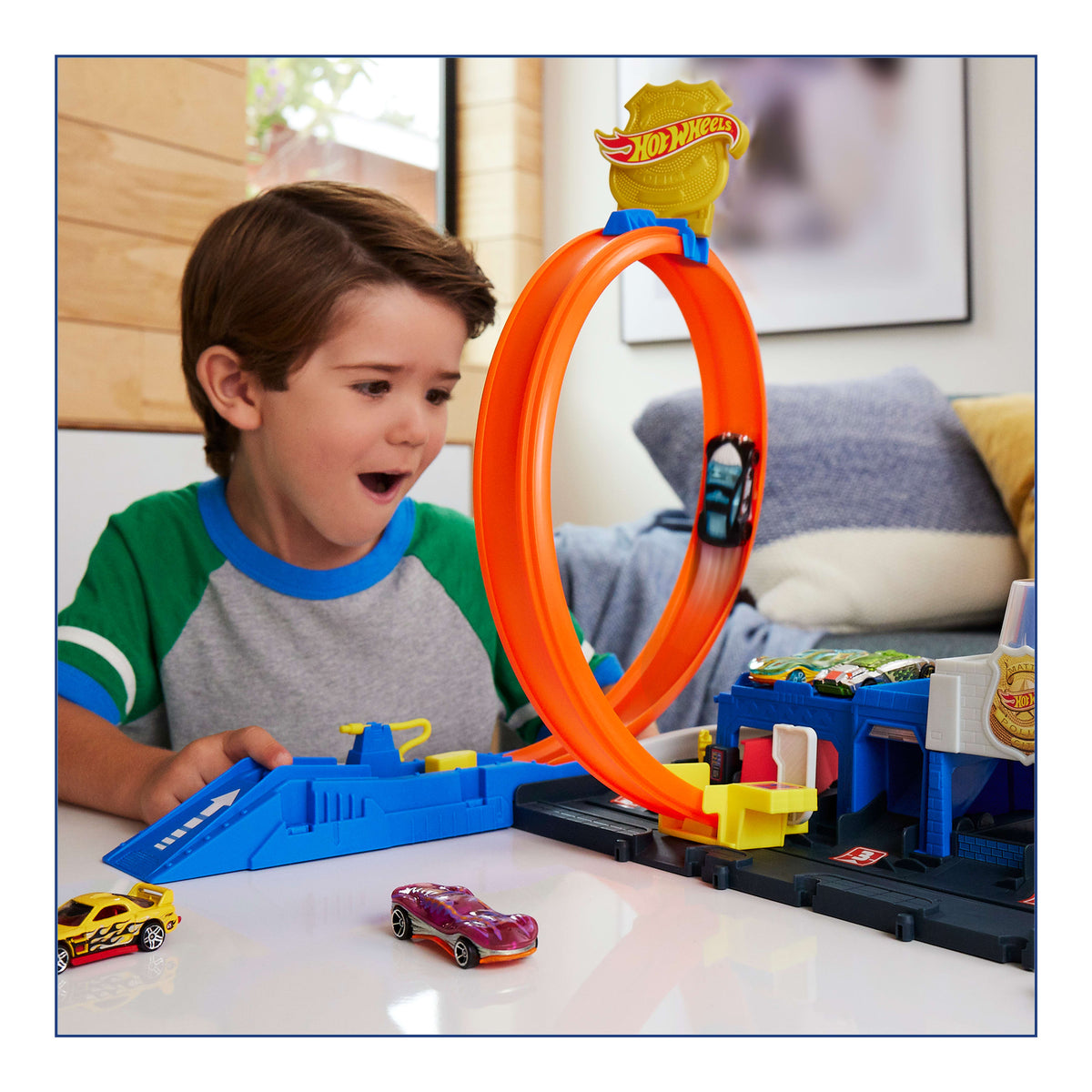 Hot Wheels City Super Police Station Garage Playset for Kids