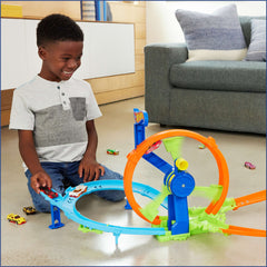 Hot Wheels Rapid Launch & Loop Car Track with 1:64 Scale Playset Vehicle for Kids