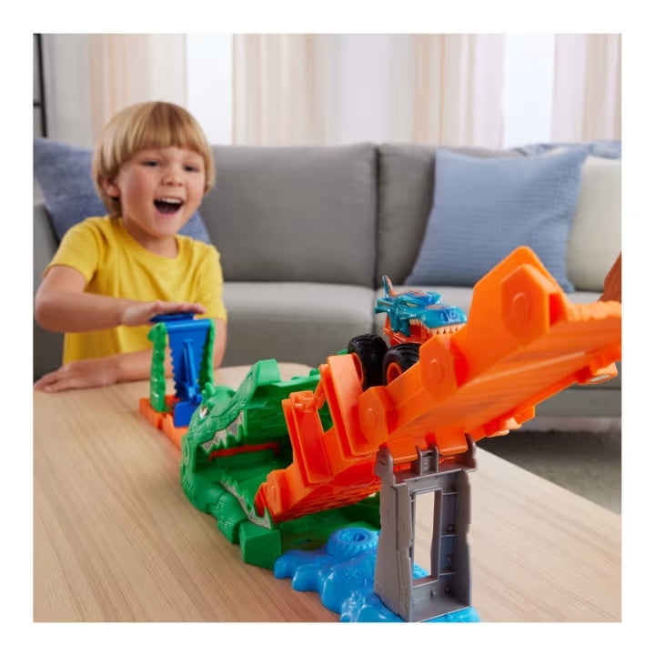 Hot Wheels Monster Trucks Crocodile Crash Challenge Playset with Mega-Wrex