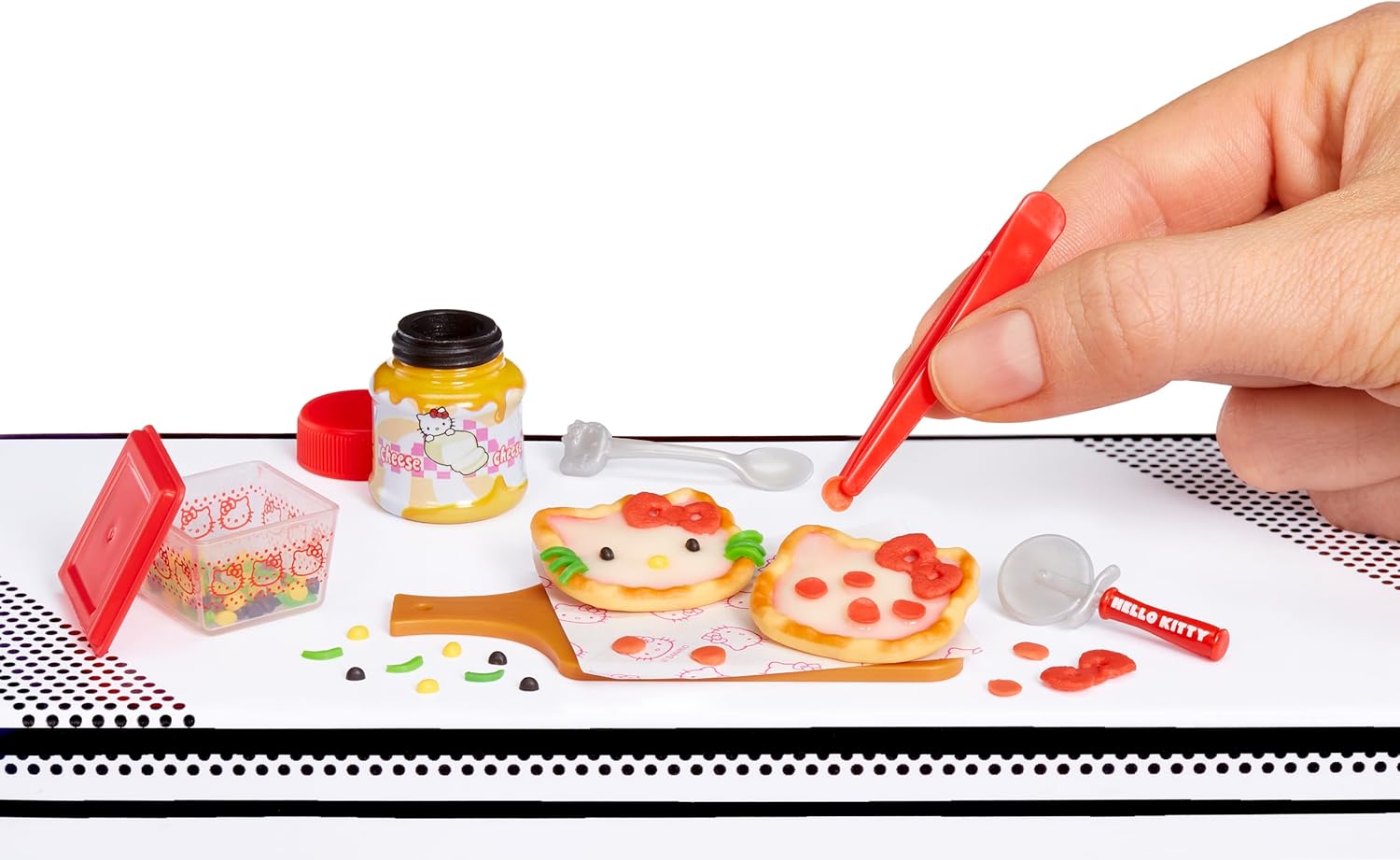 Mgas Miniverse Make It Mini Sanrio Assorment