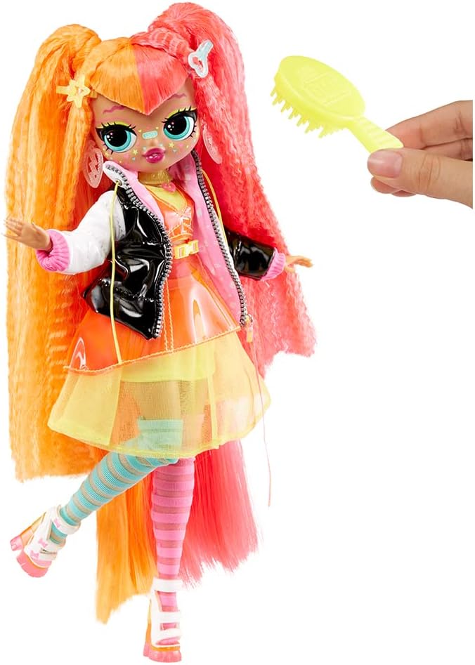 LOL Surprise Fashion Doll Fierce Neonlicious