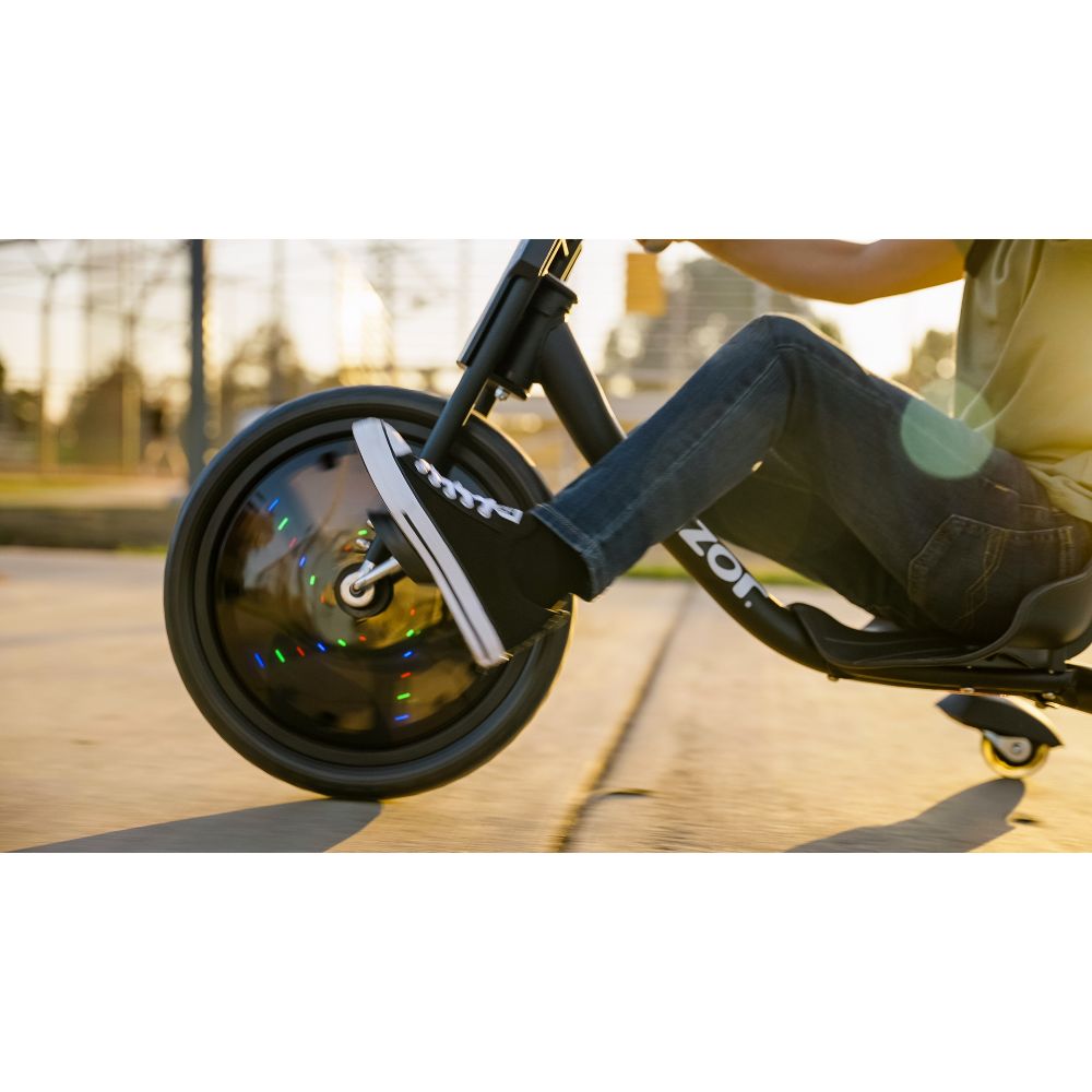 Razor RipRider 360 Lightshow Ride-On