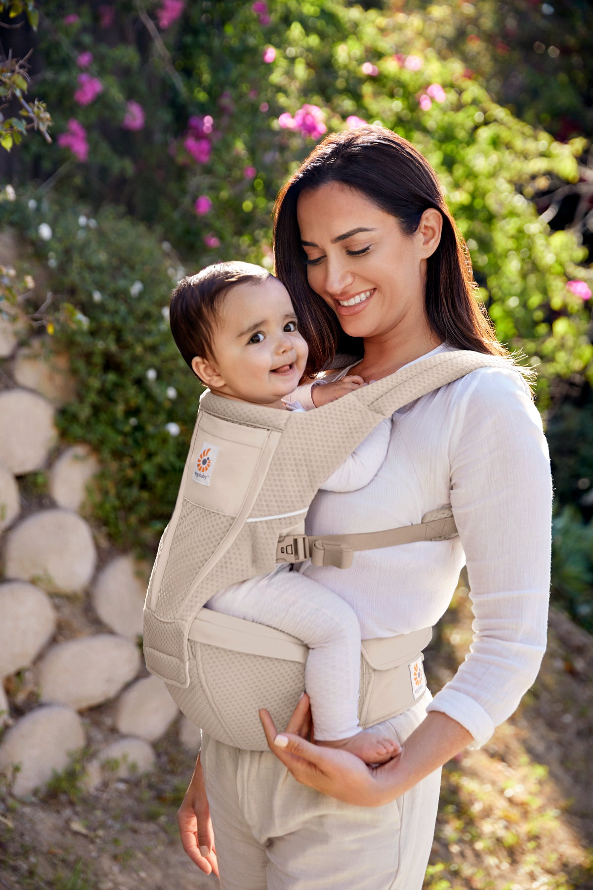 Ergobaby Alta Hip Seat Baby Carrier Natural Beige Ergonomic Convertible Carrier